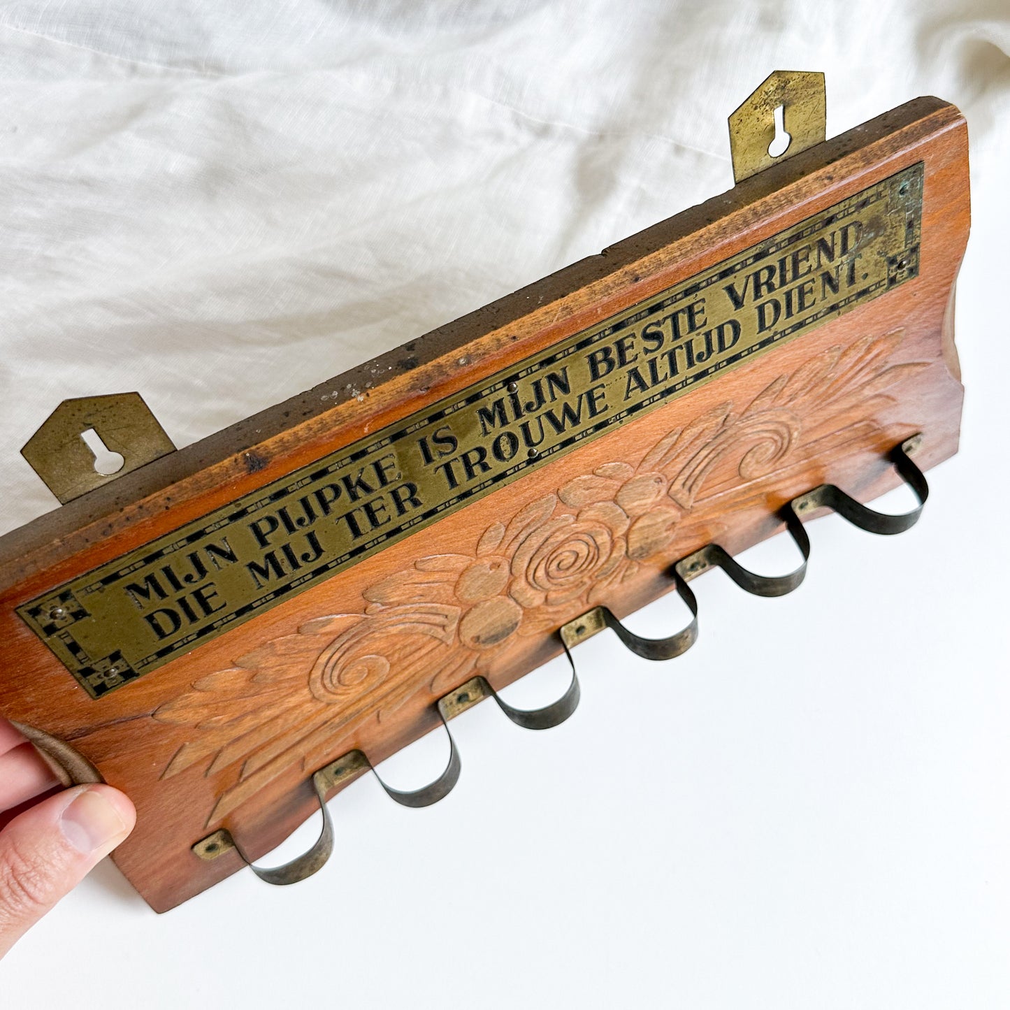 Dutch Wall Pipe Rack