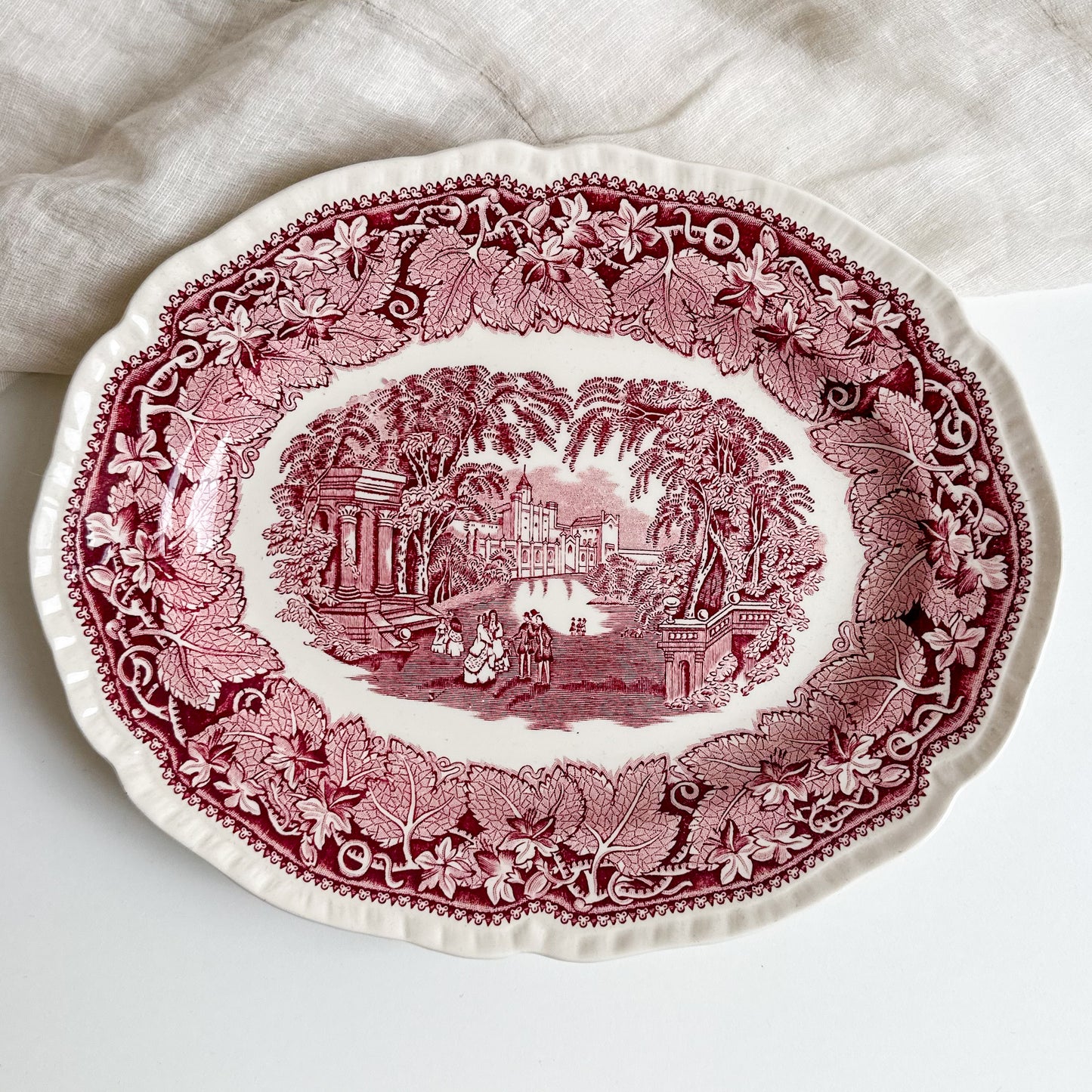 Mason’s VISTA Oval Platter