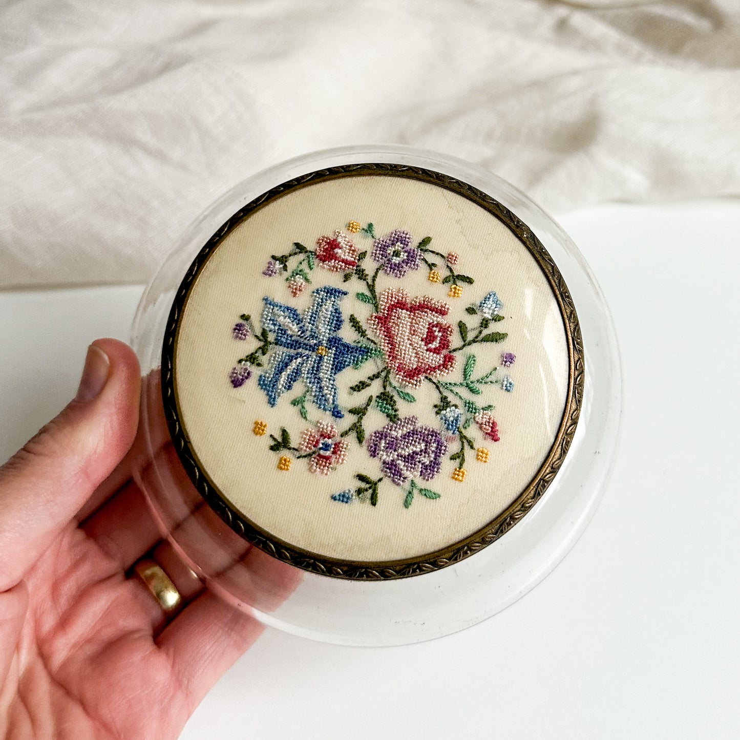 Vanity Trinket / Powder Jar
