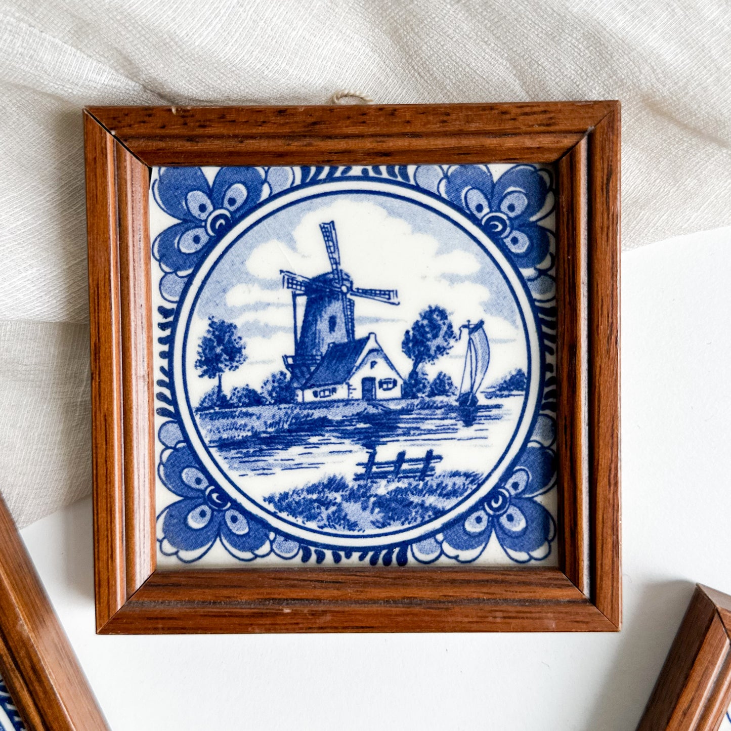 Set of 3 Delft Plaques