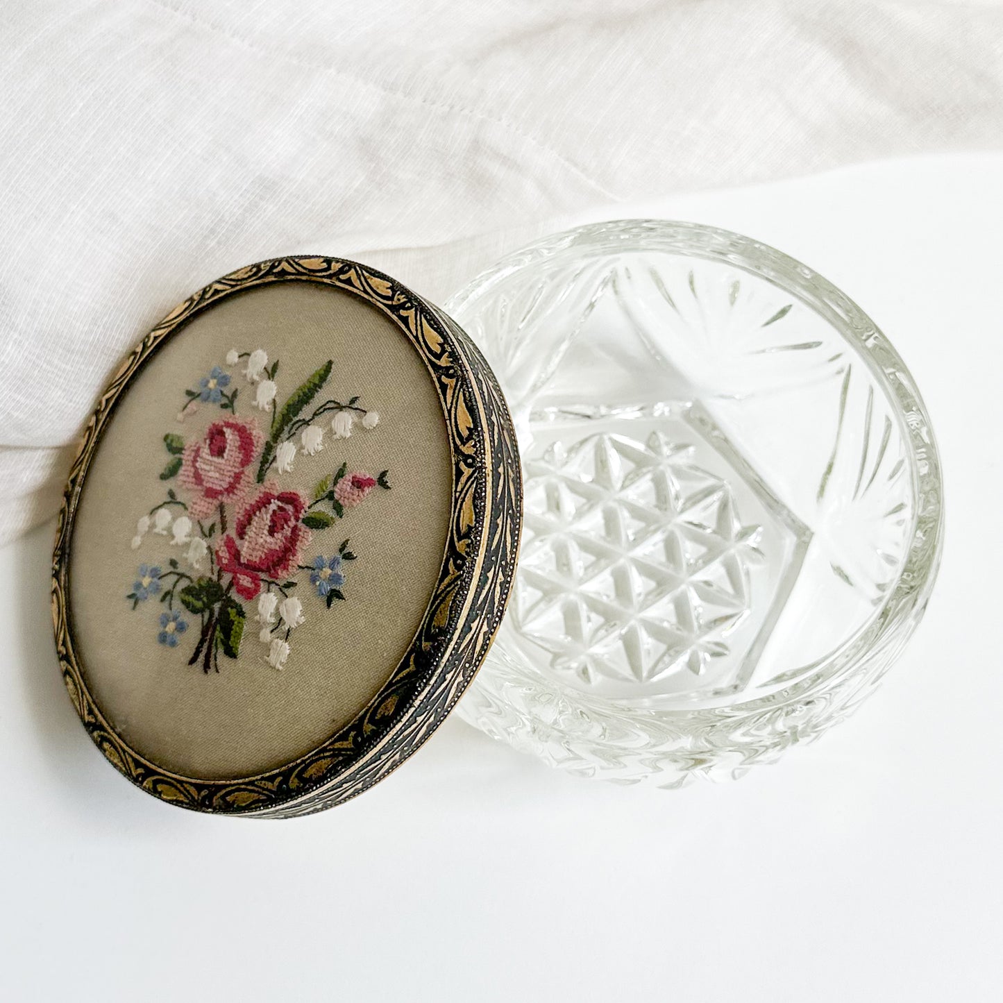 Vanity Trinket / Powder Jar