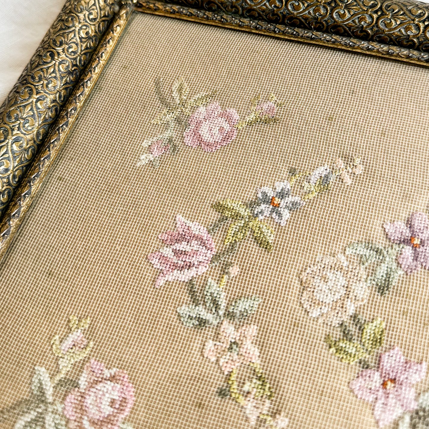 Vanity Tray with Embroidery