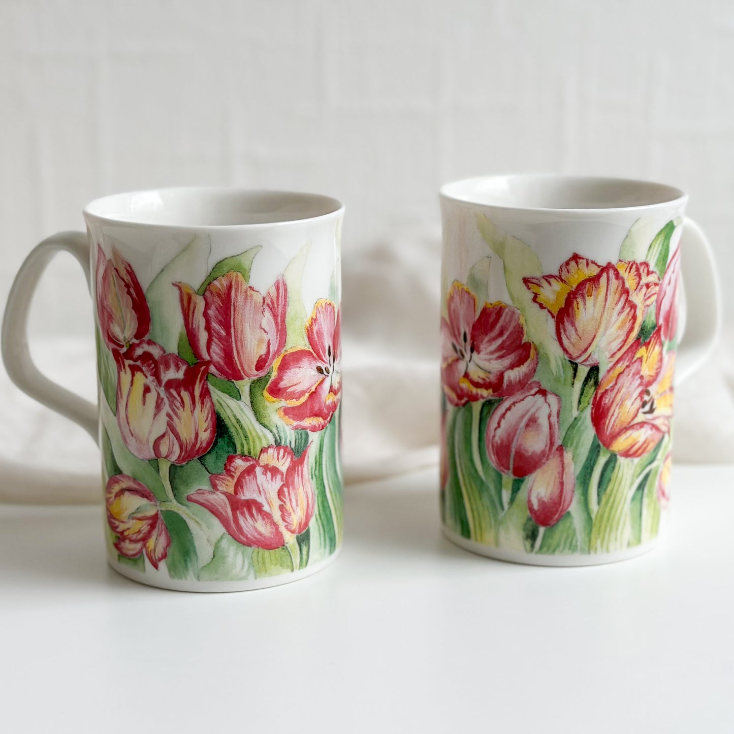 Pair of Tulip Mugs by Royal Doulton