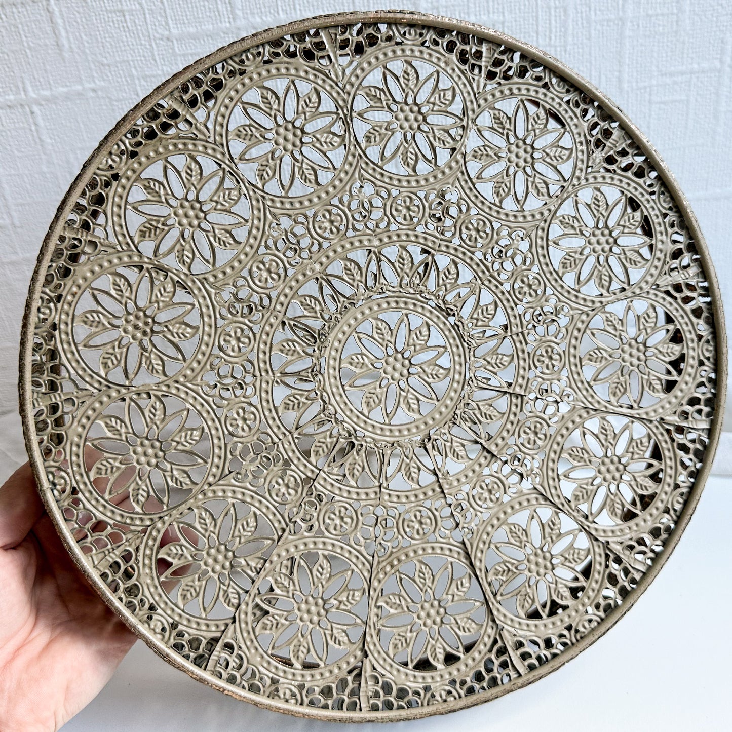 Round Filigree Tray