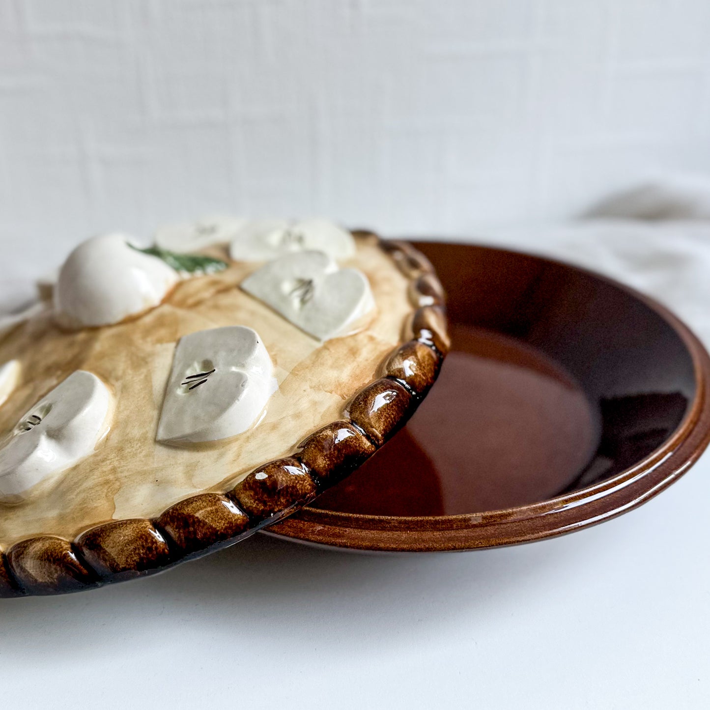 Portuguese Apple Pie Dish with Lid