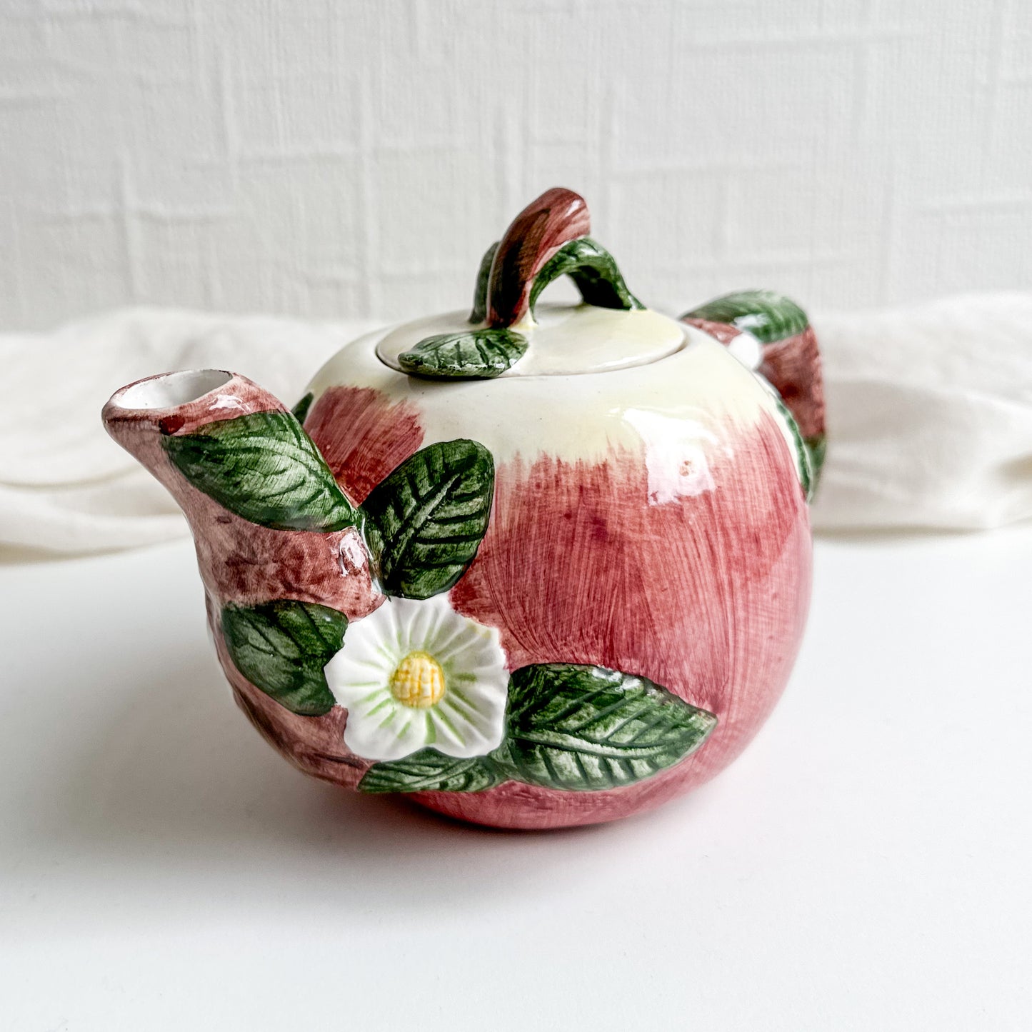 Small Teapot with Apple Design