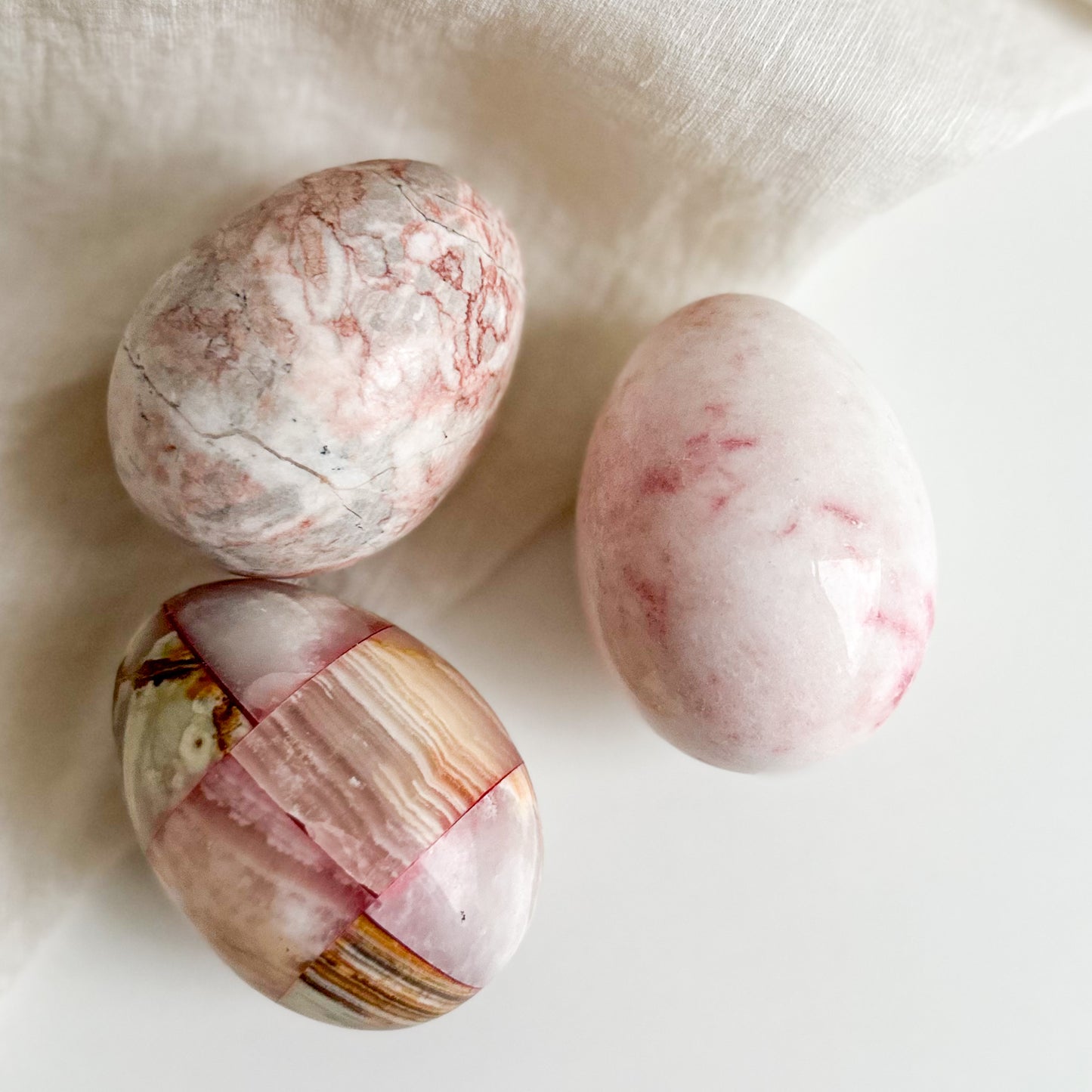 Set of 3 Marble Onyx Eggs