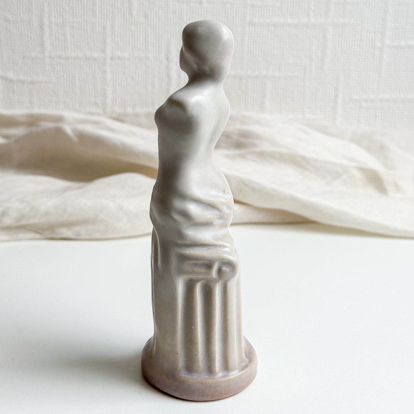 Venus de Milo Figurine