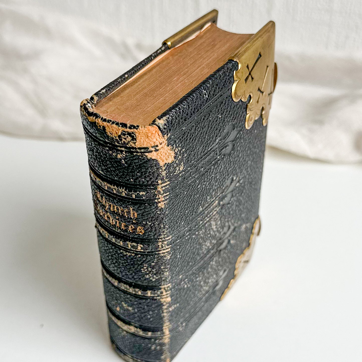 Victorian Leather Bound Common Prayer