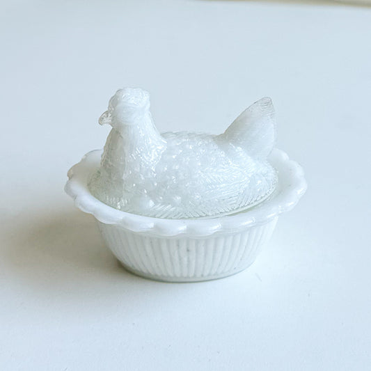 Small Milk Glass Hen on Nest