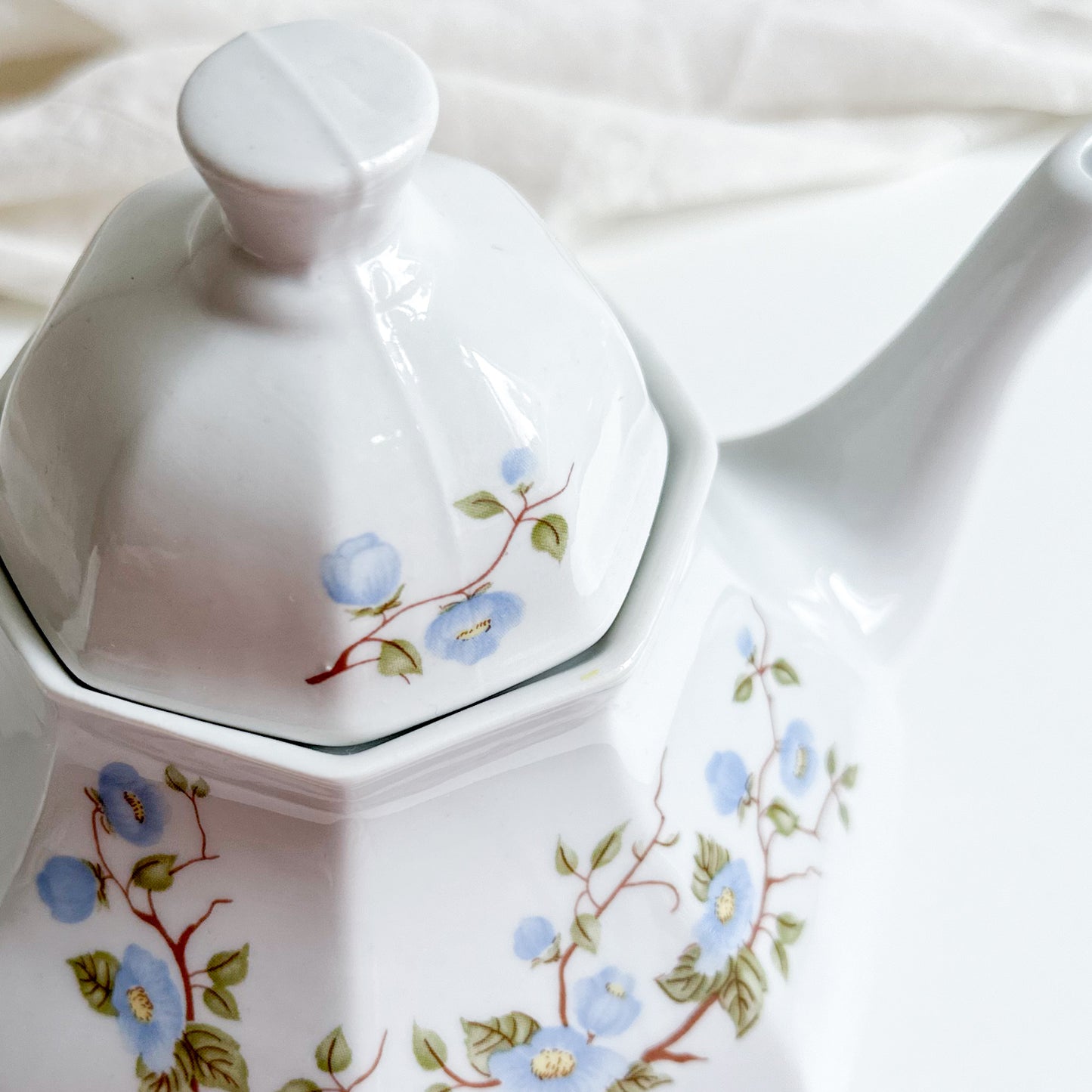 Vintage Blue Floral Teapot