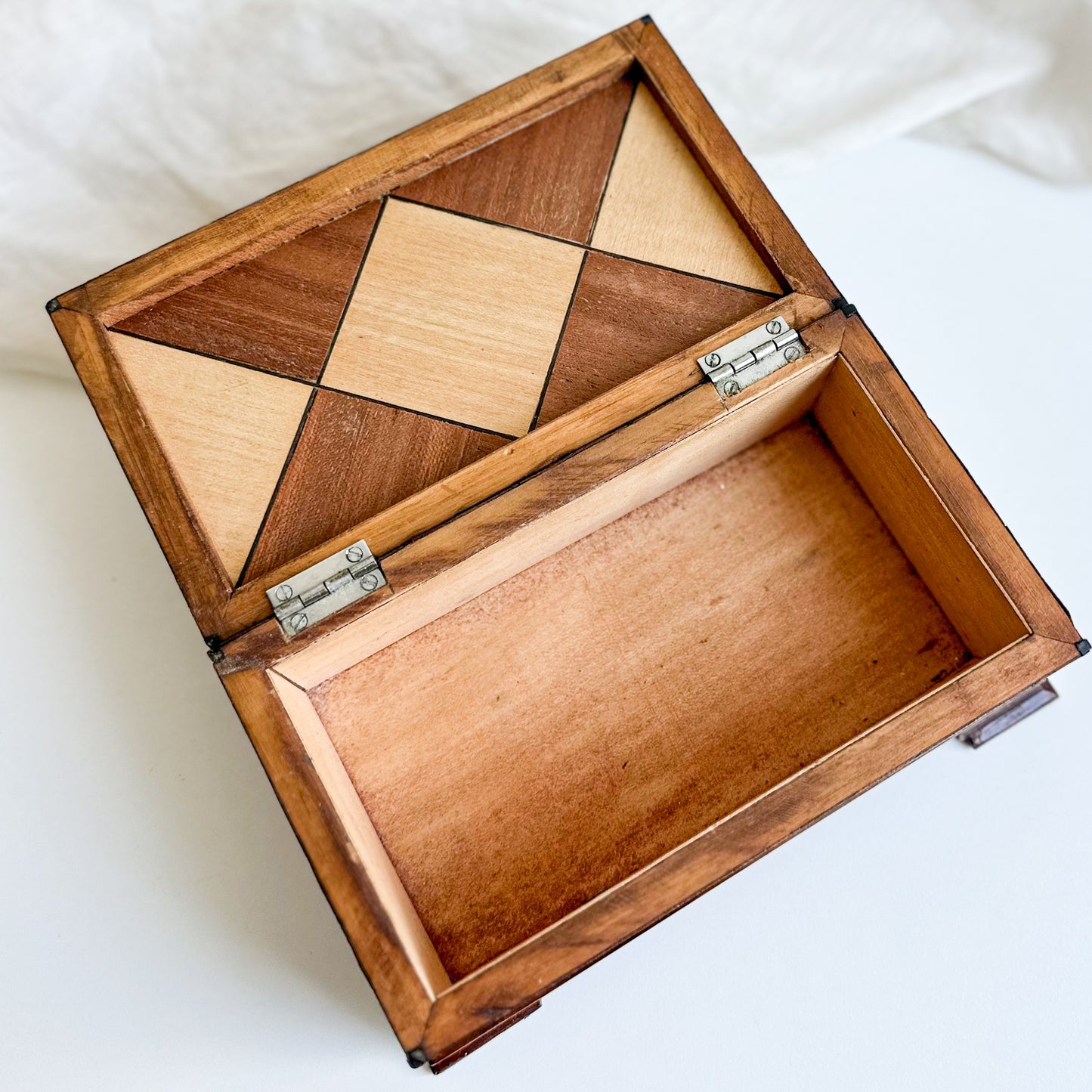 Geometric Inlay Box