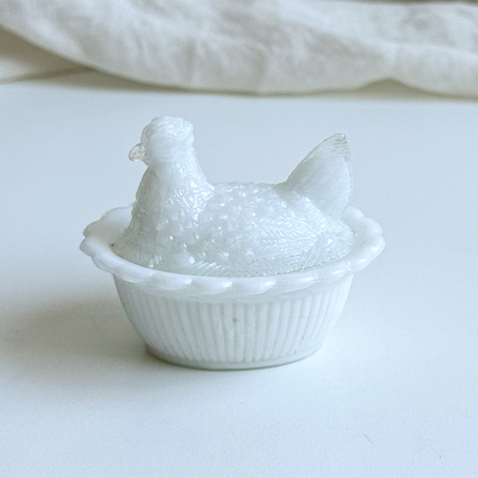 Small Milk Glass Hen on Nest