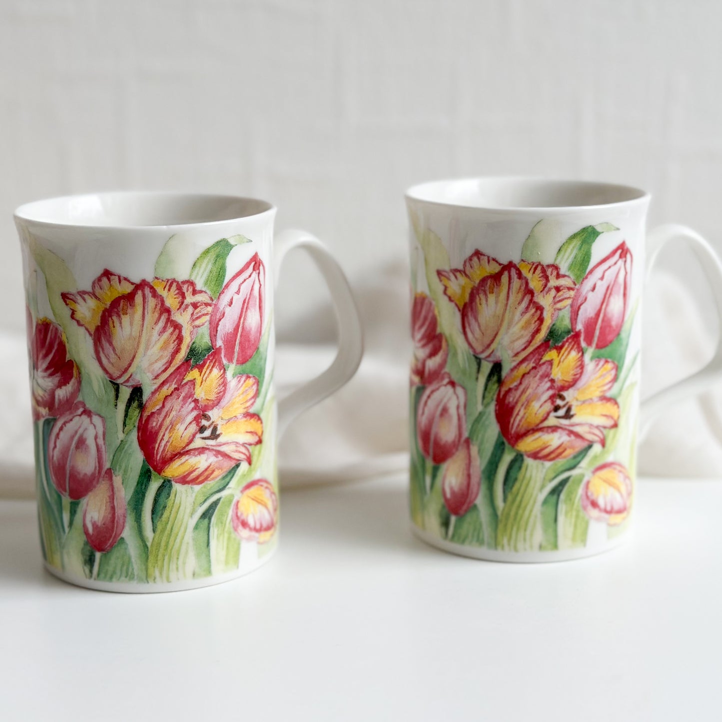 Pair of Tulip Mugs by Royal Doulton