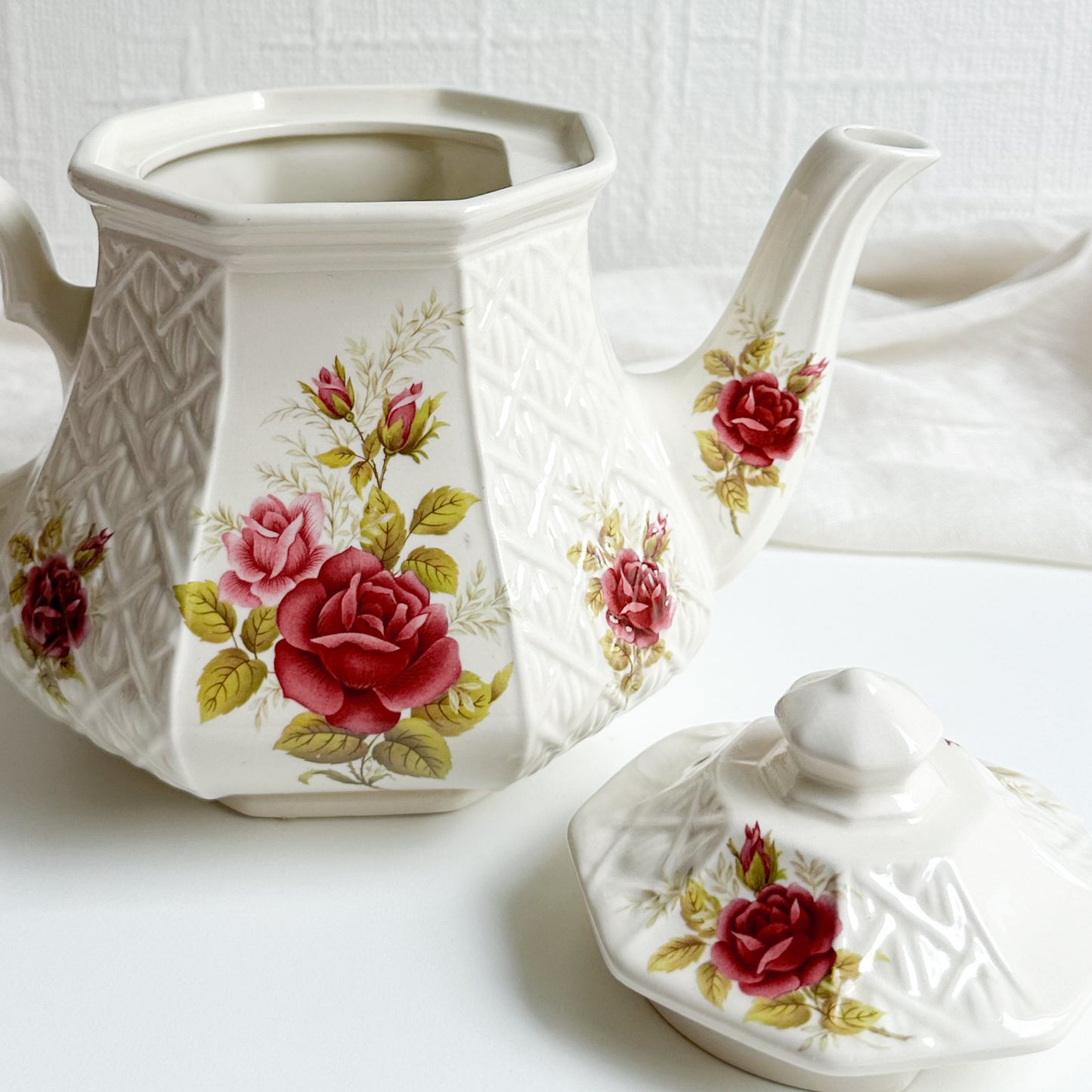 Floral Teapot by Sadler