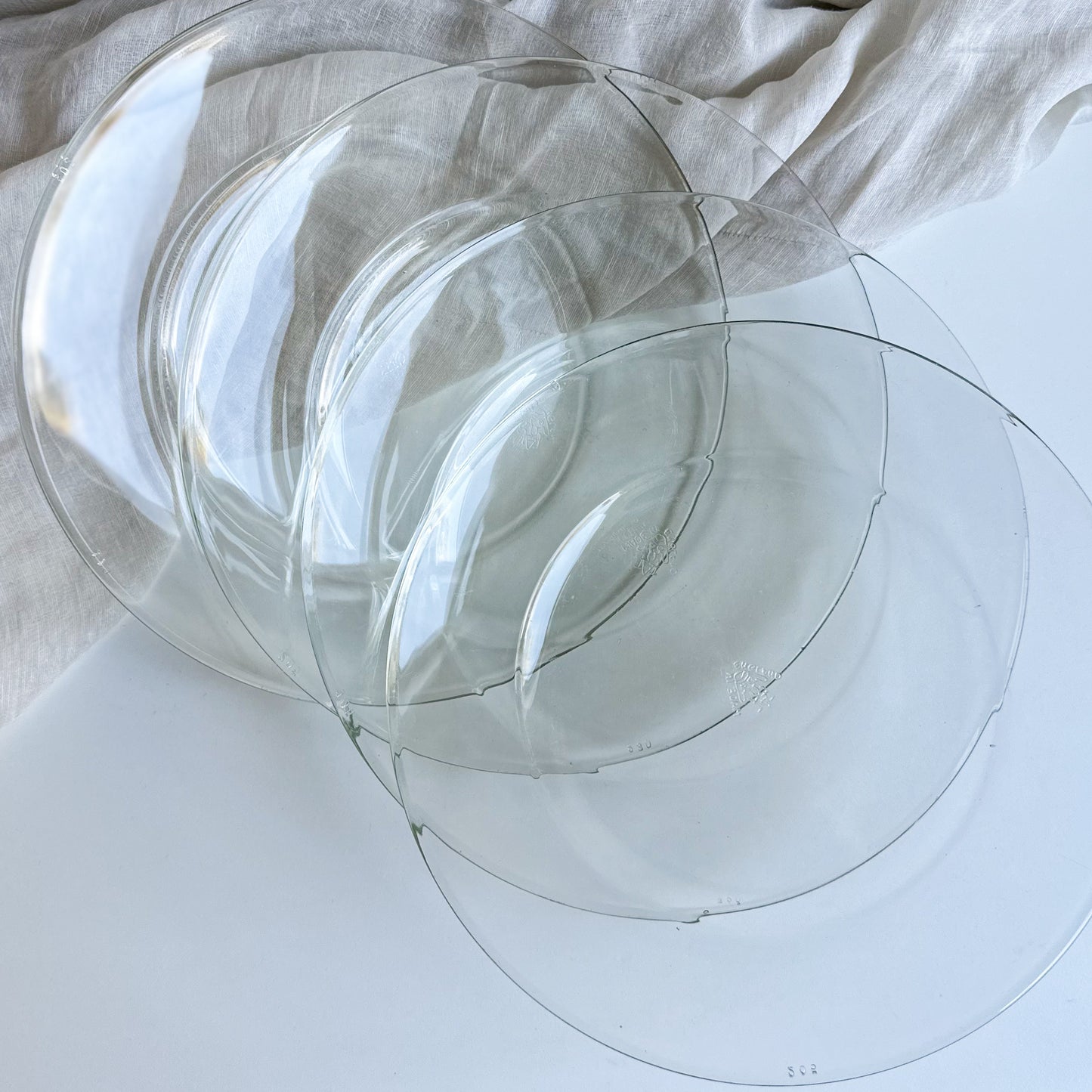 Set of 4 Pyrex Glass Plates