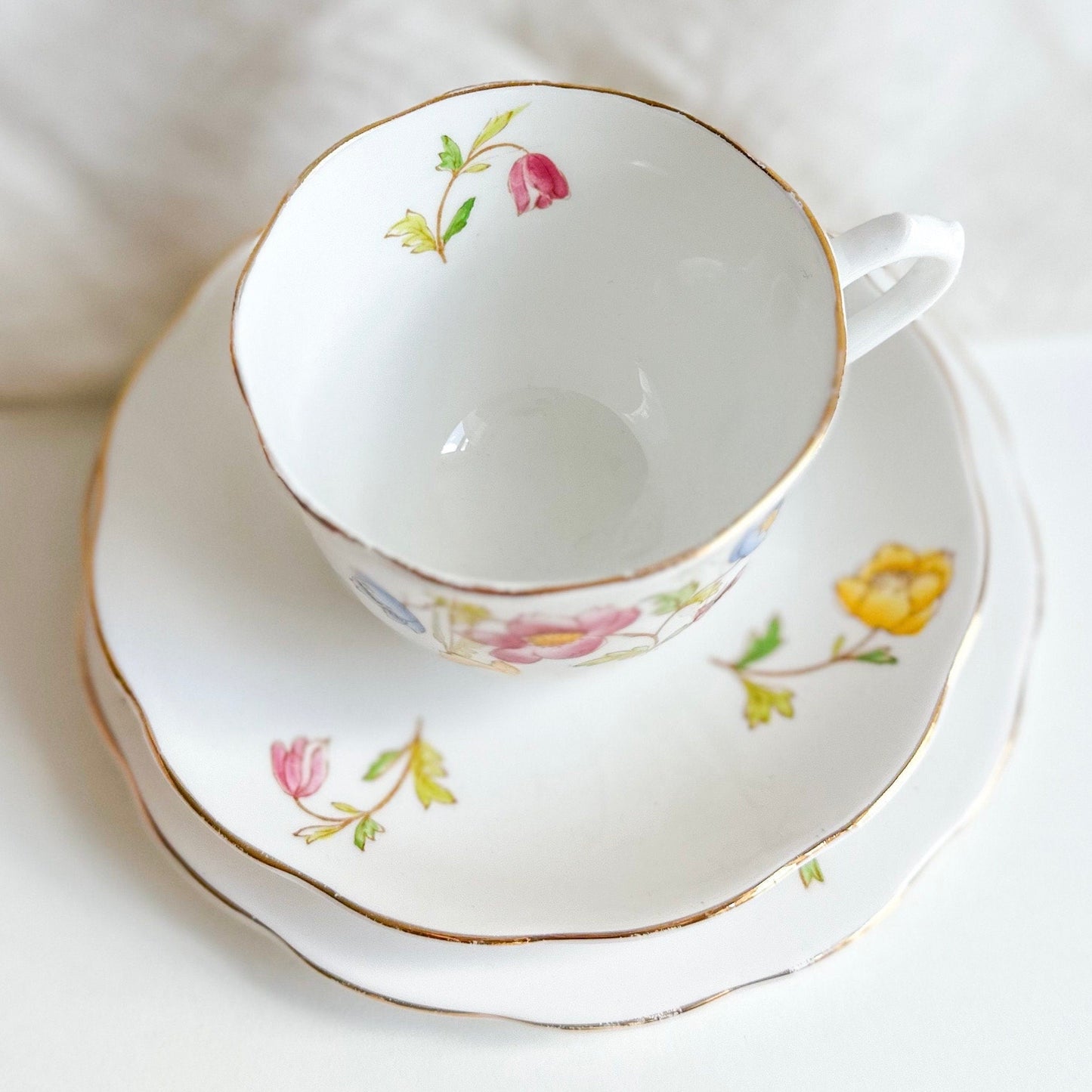 Royal Albert “Anemone” Trio