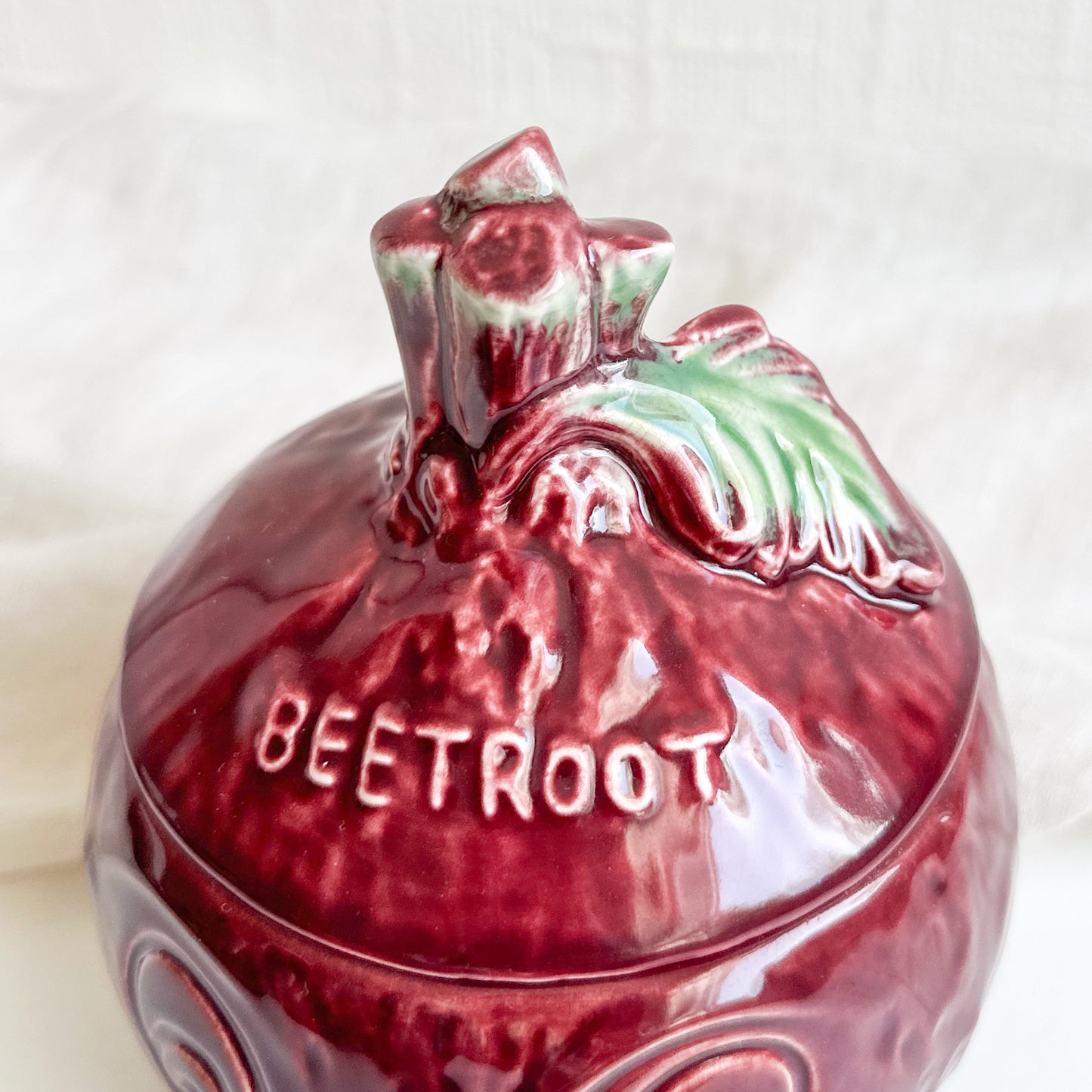 Sylvac Beetroot Pot