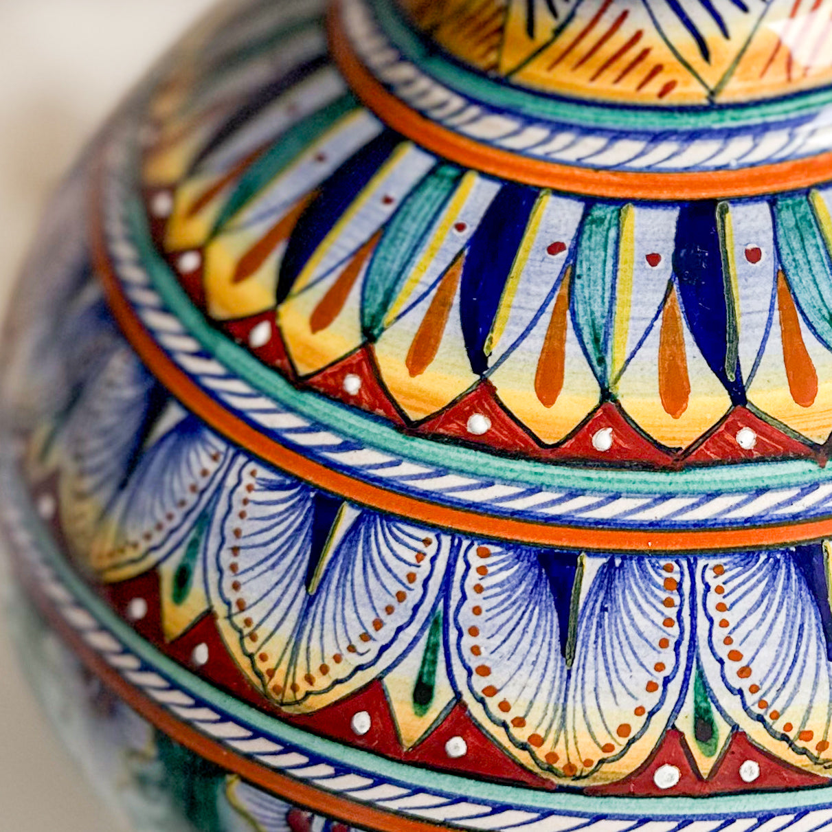 Large Terra di Siena Vase