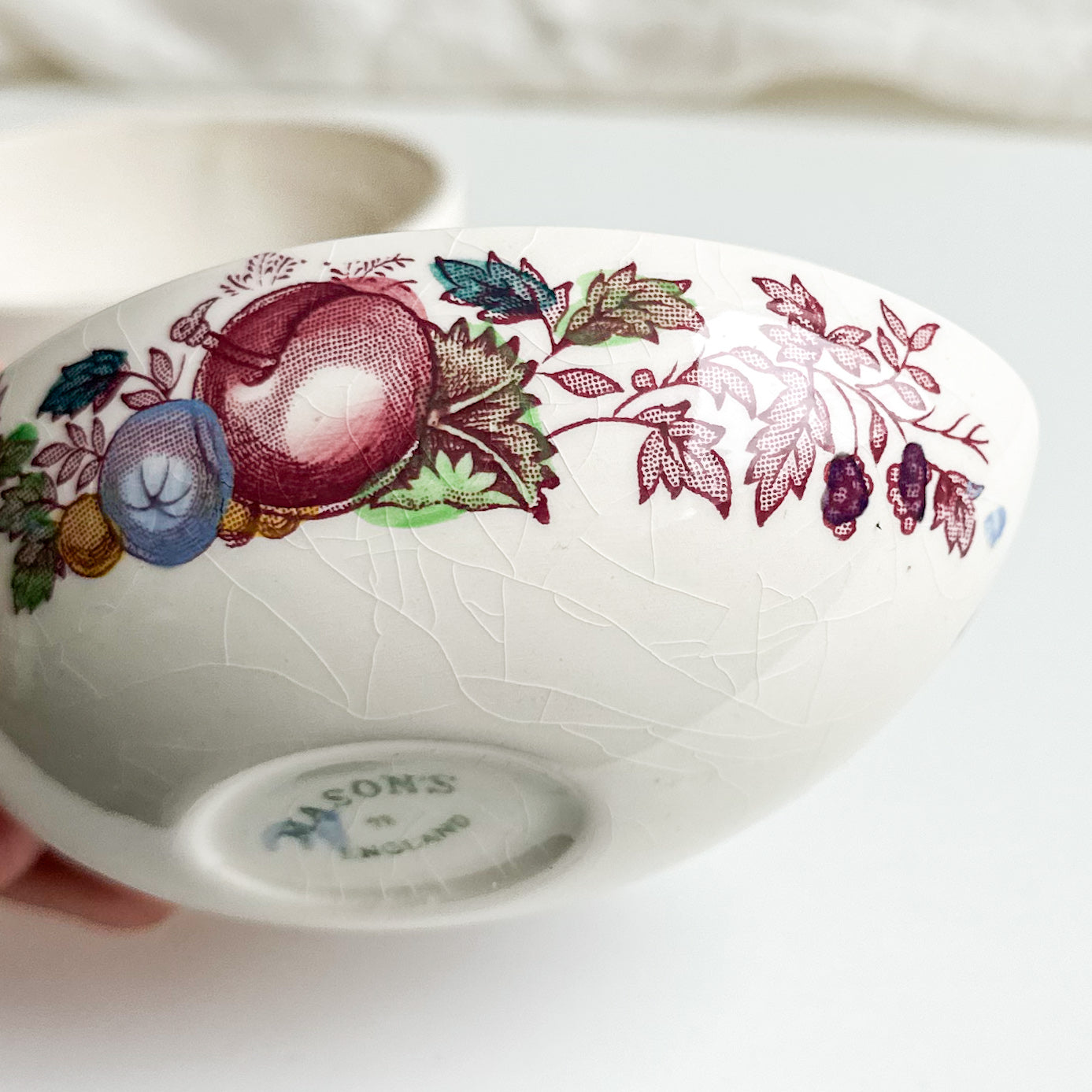 Mason’s Egg Shaped Trinket Box