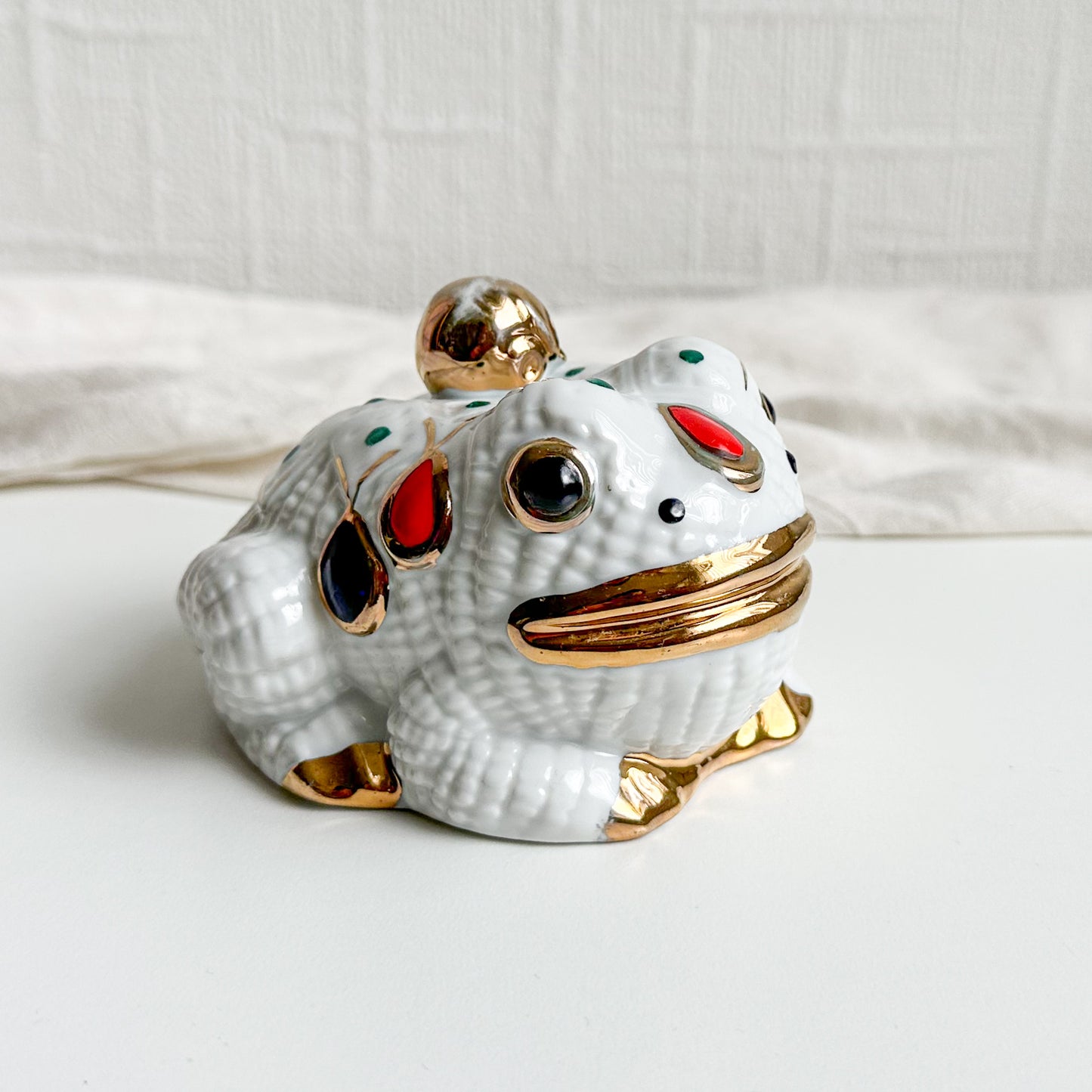 Porcelain Frog by Buccellati San Marco