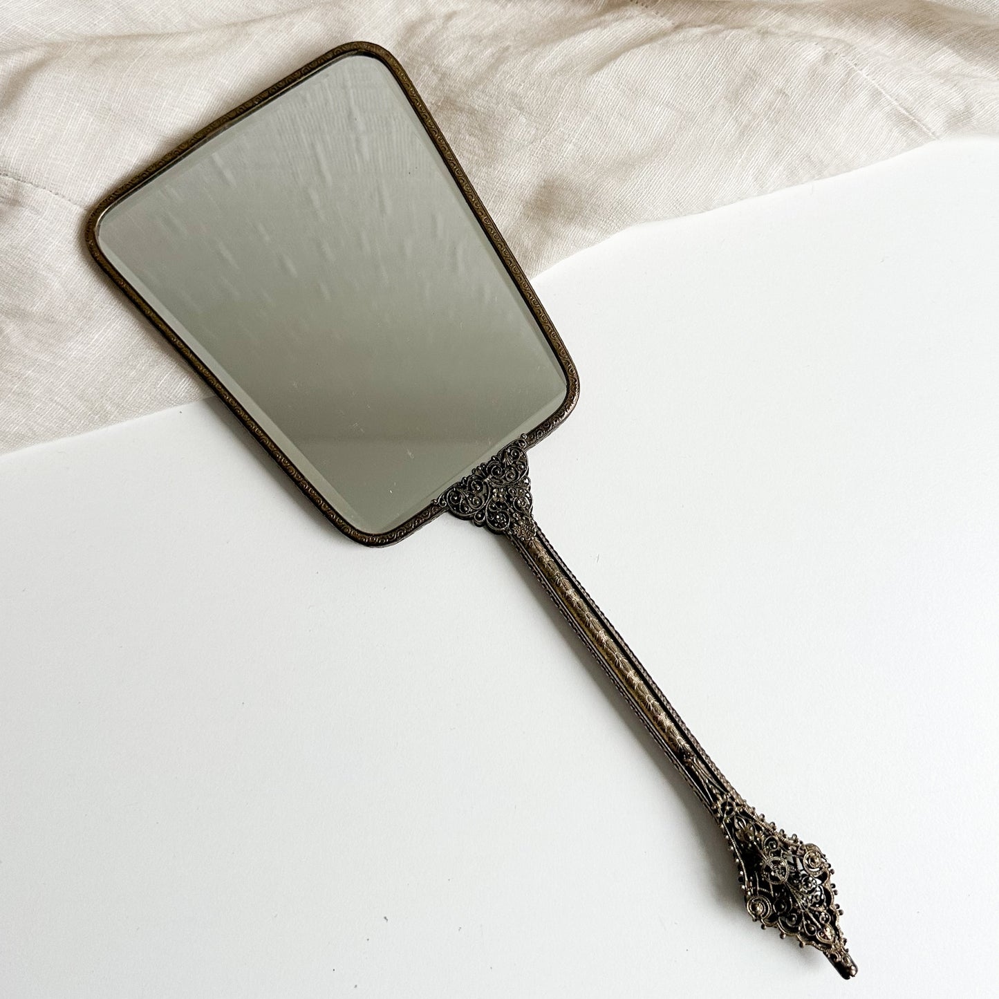 Handheld Mirror with Embroidery