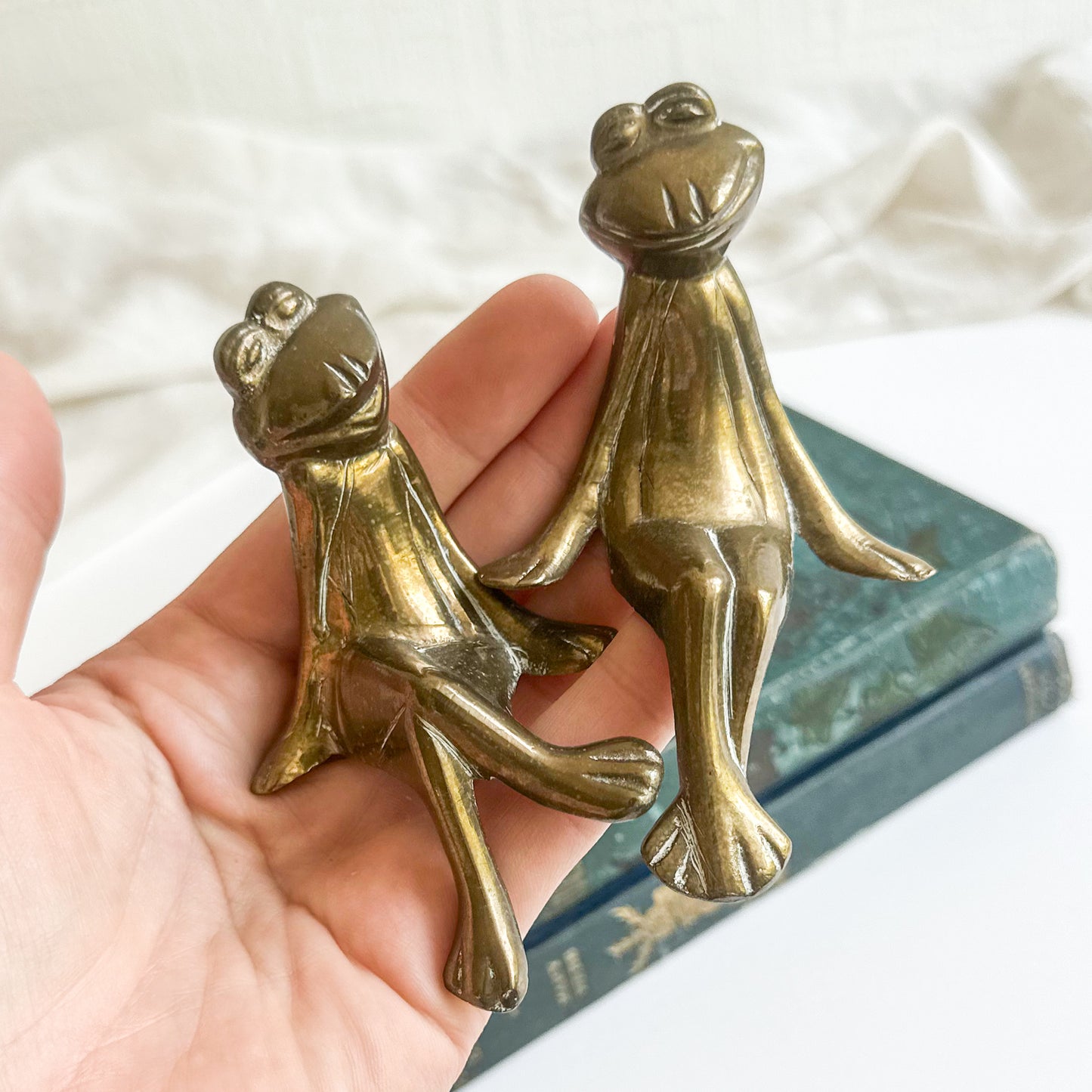 Pair of Shelf Sitting Frogs