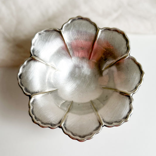 Flower Shaped Silver Plated Pedestal Dish