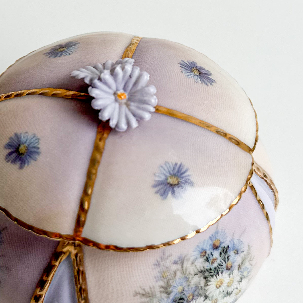 Lena Liu Music Box - Asters