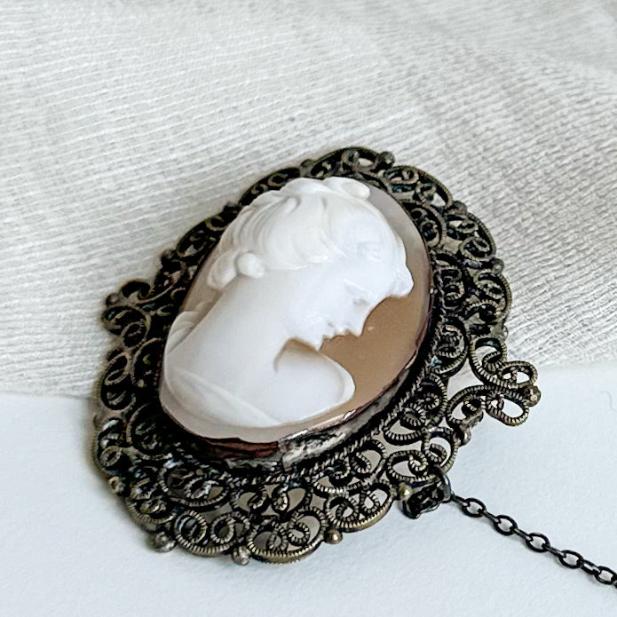 Art Deco Shell Cameo Brooch