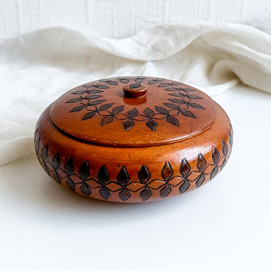 Round Wooden Box