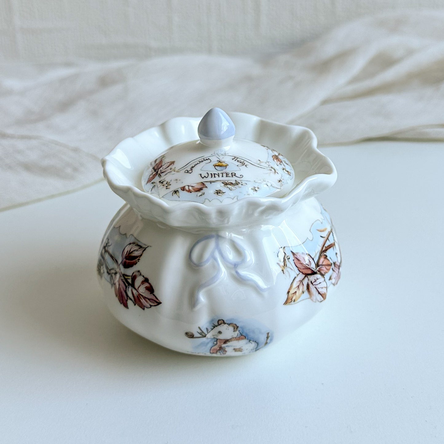 Brambly Hedge ‘Winter’ Dorothy Pot