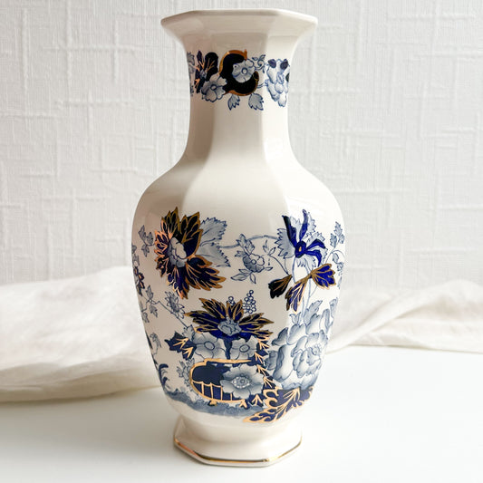 MASON’S Sapphire Vase