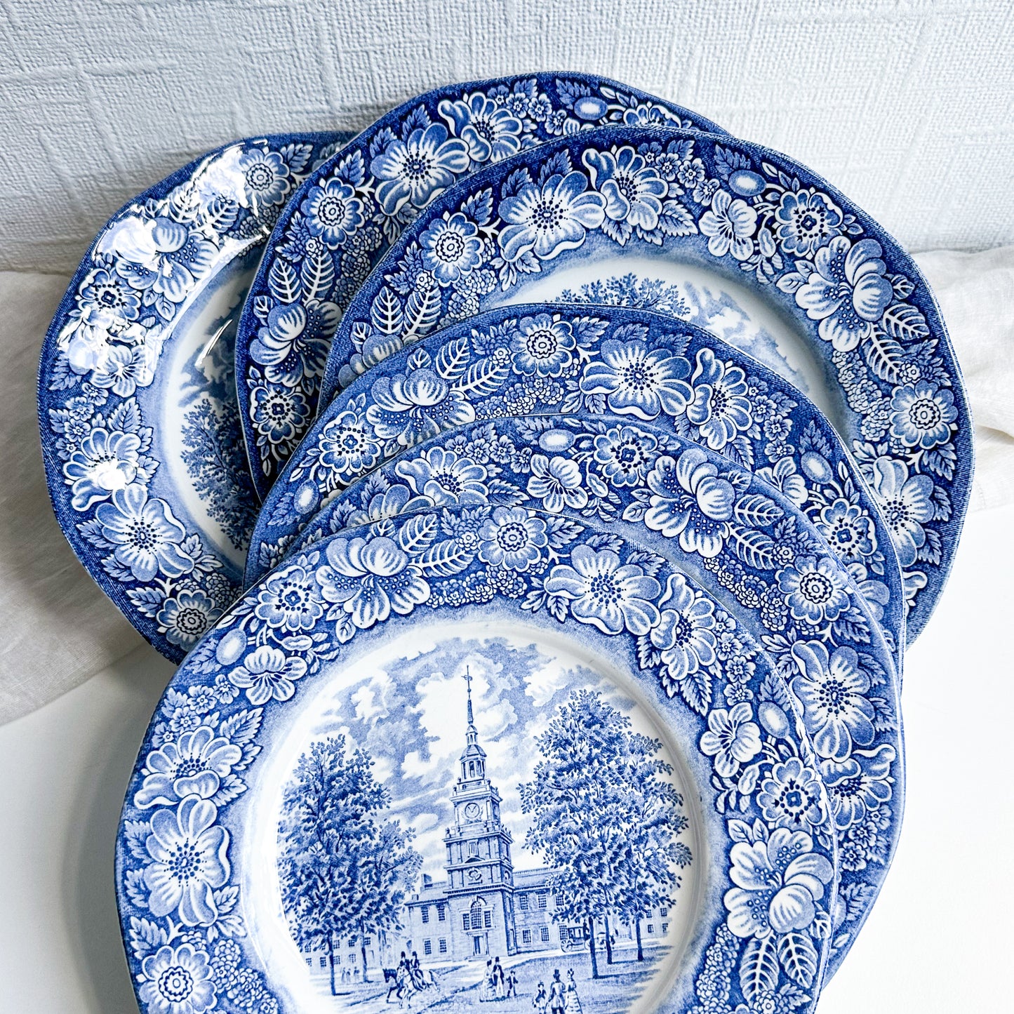 Set of 6 Blue and White Plates