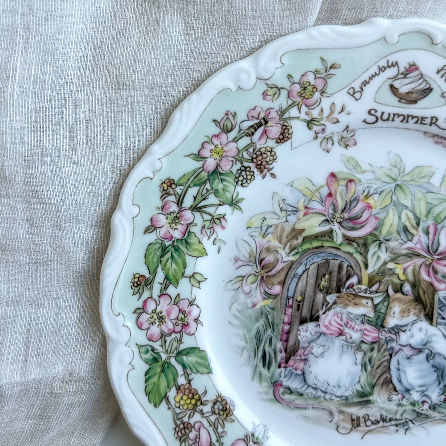 Brambly Hedge ‘Summer’ Tea Plate
