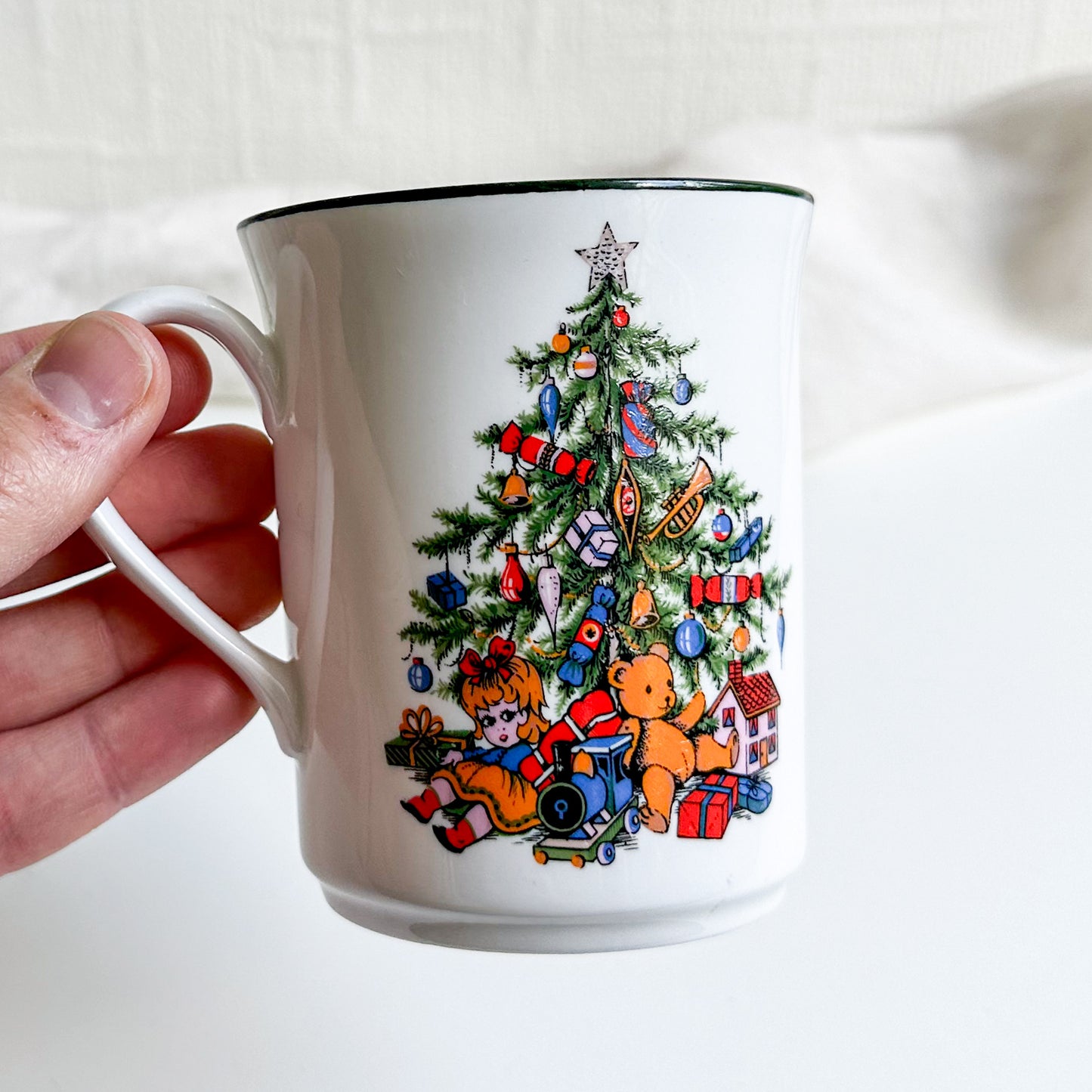 Christmas Mug by Salisbury Bone China