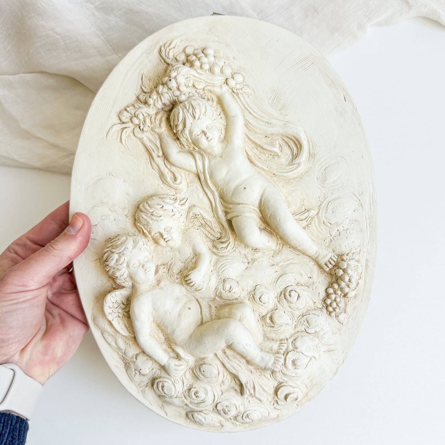 Oval Wall Plaque