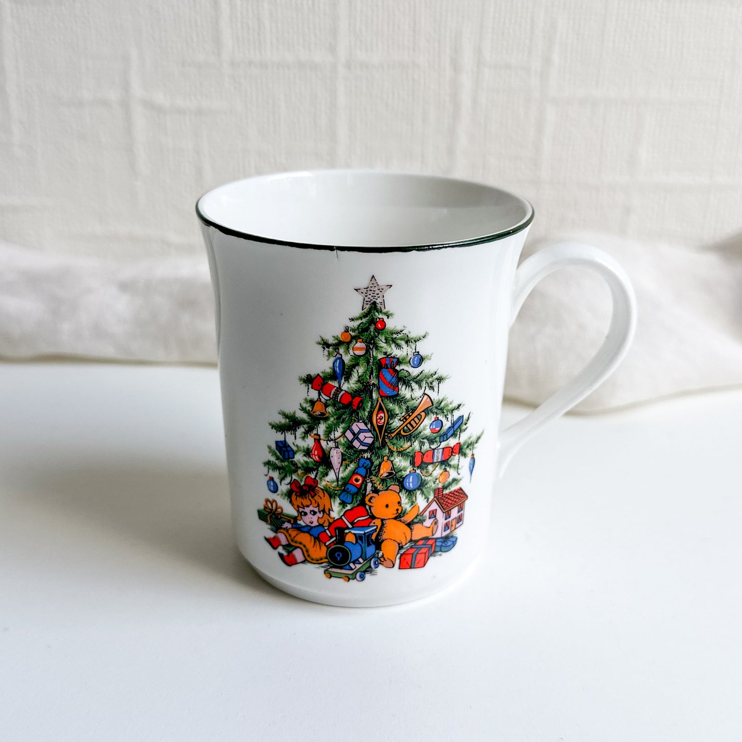 Christmas Mug by Salisbury Bone China