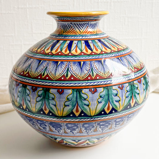 Large Terra di Siena Vase