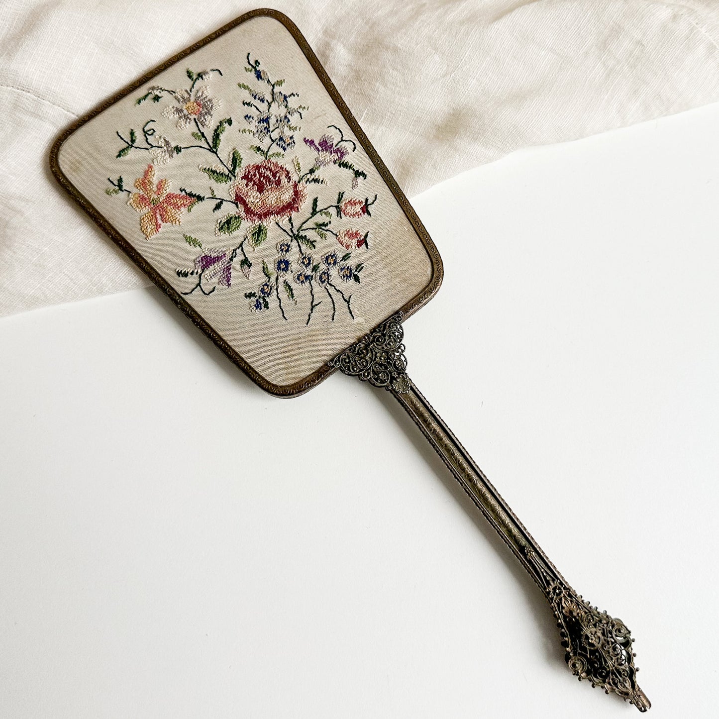 Handheld Mirror with Embroidery
