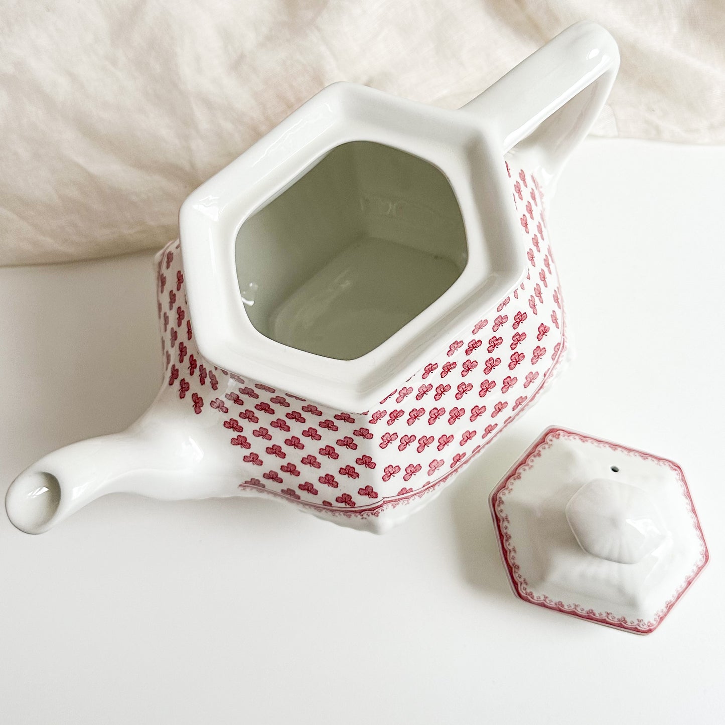 Red Clover Teapot by Adam’s