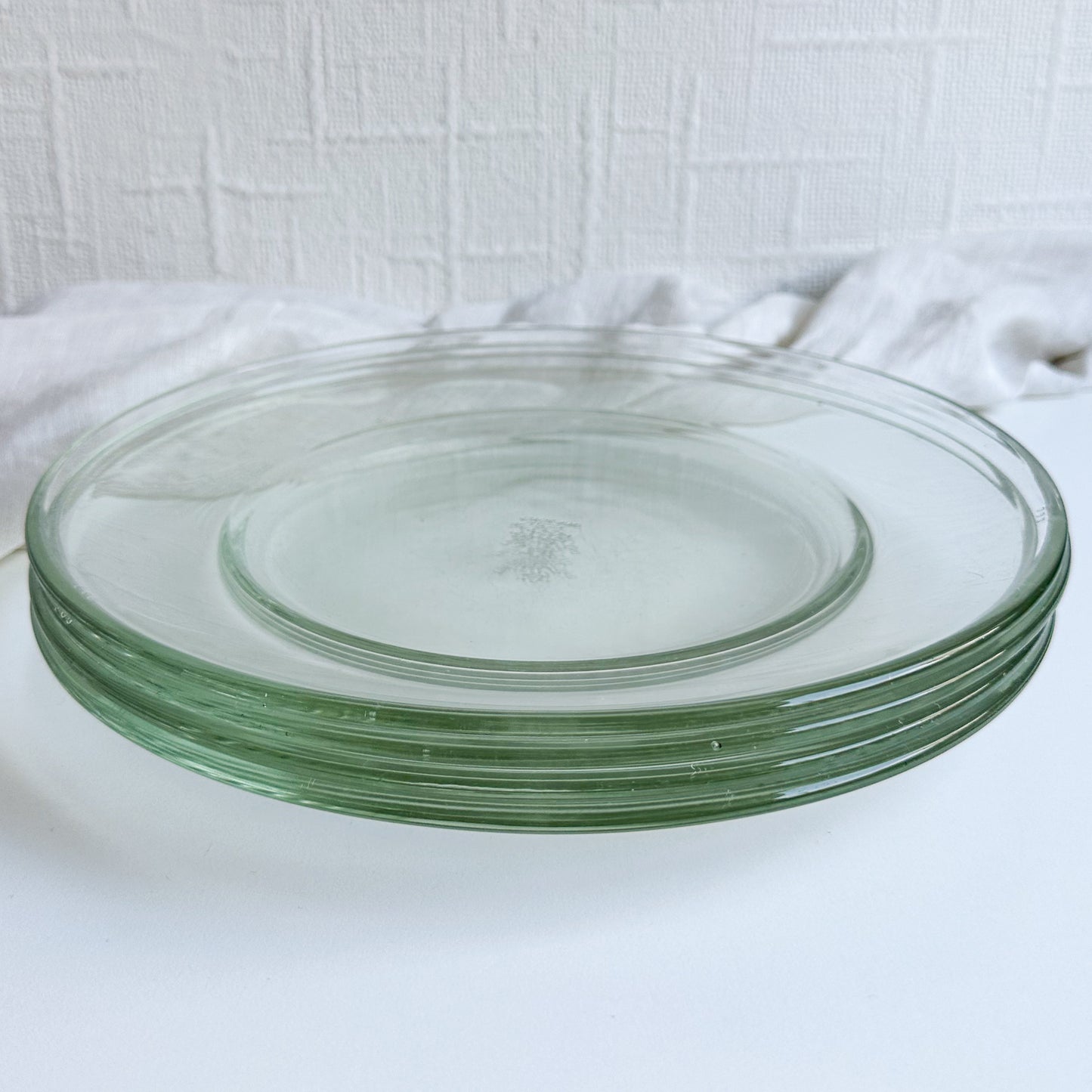 Set of 4 Pyrex Glass Plates