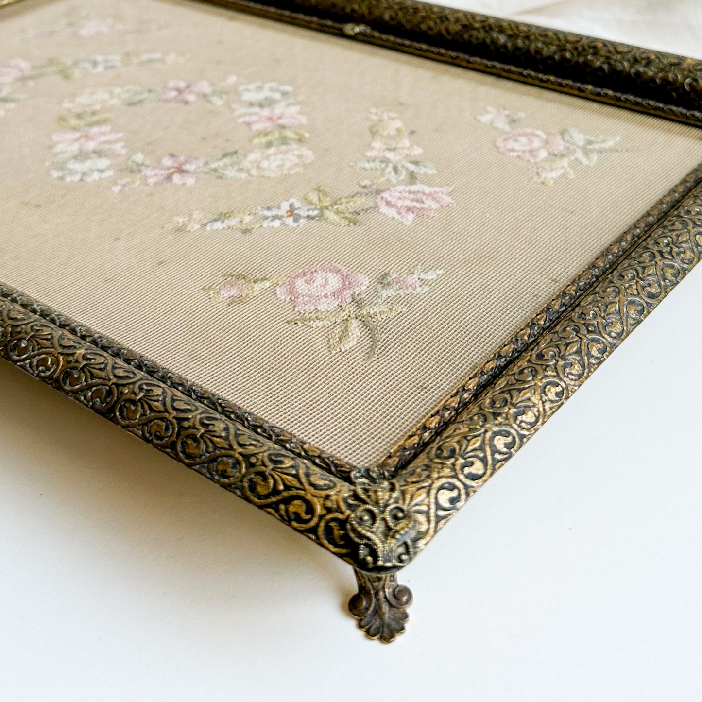 Vanity Tray with Embroidery