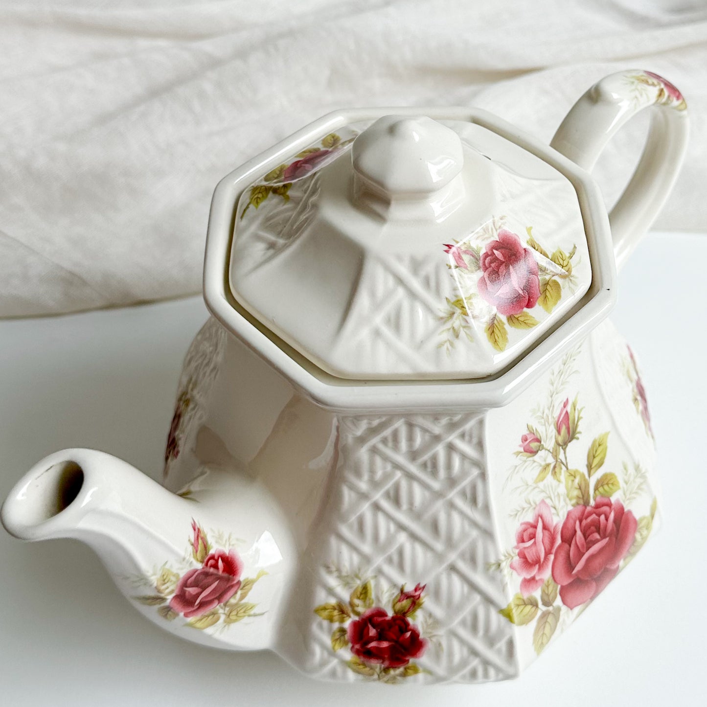 Floral Teapot by Sadler