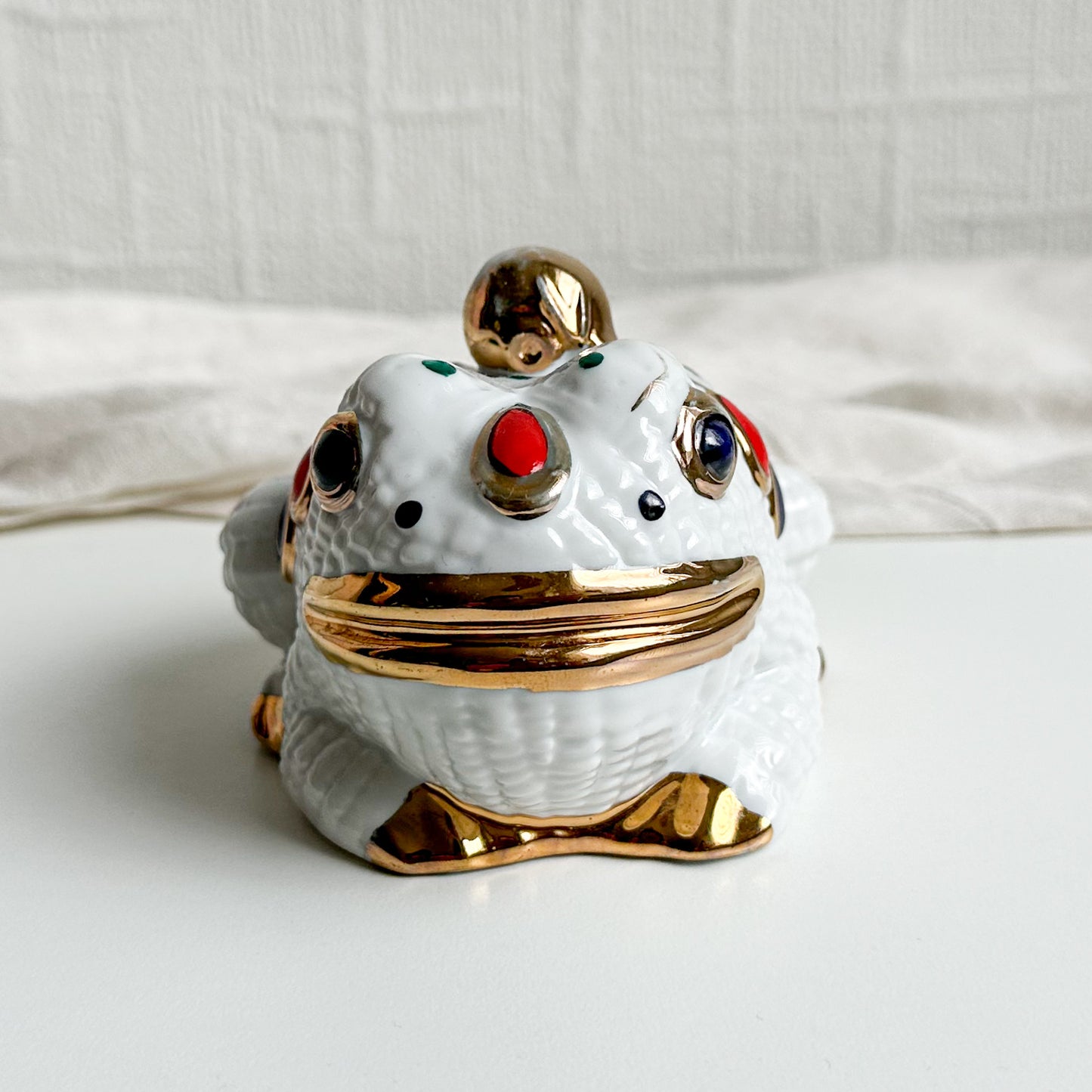 Porcelain Frog by Buccellati San Marco