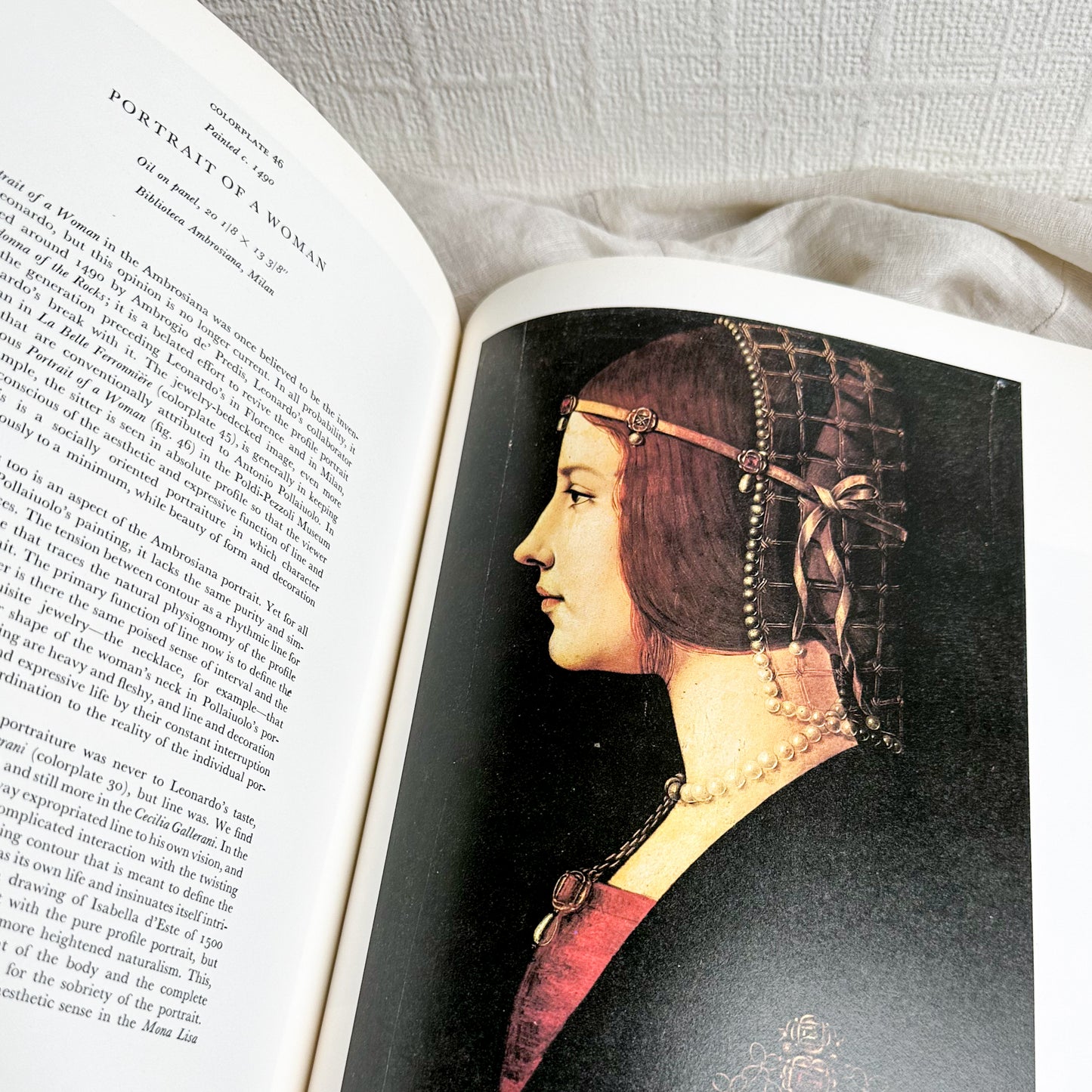 Leonardo Da Vinci Book with Coloured Plates