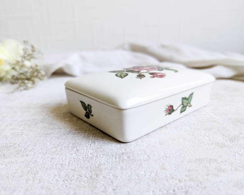 Wedgwood “Moss Rose” Trinket Box